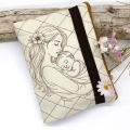 Bild 5 von Stickdatei ITH Windeltasche blanko mit Motiv Mama mit Baby