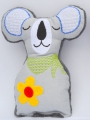 Bild 3 von ITH Stickdatei Koala Greifling/Rassel für den 13x18cm Rahmen
