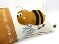Bild 2 von Stickdatei ITH Kissen Biene Hummel